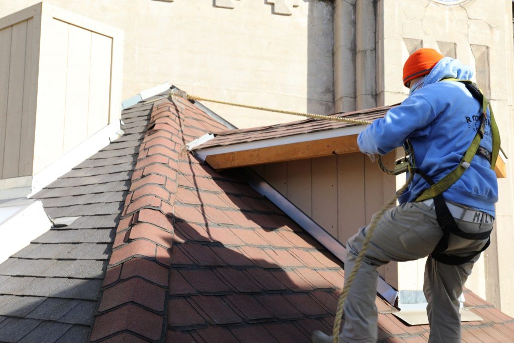 Roof Repair & Replacement in Van Nuys, CA 